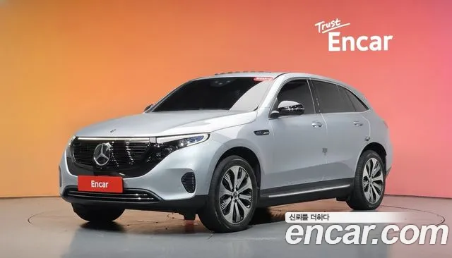 Mercedes-Benz EQC 2020 — photo 1