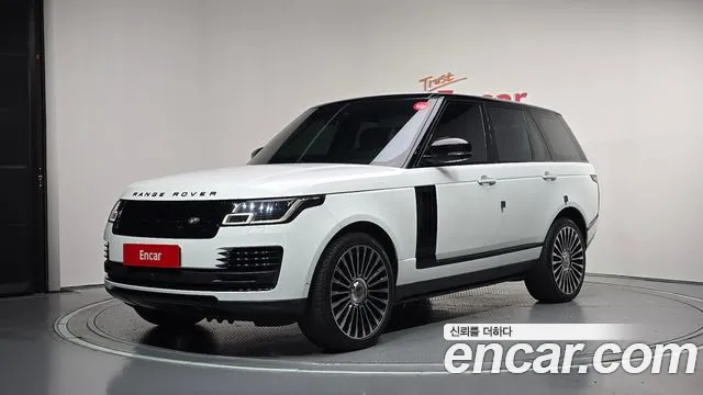 Land Rover Range Rover 2019 — photo 1