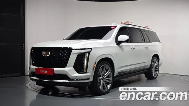 Cadillac Escalade 2025 — photo 1