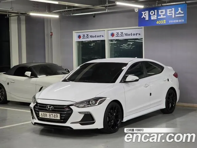 Hyundai AVANTE 2018 — photo 1
