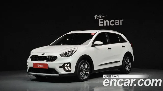 Kia Niro 2020 — photo 1
