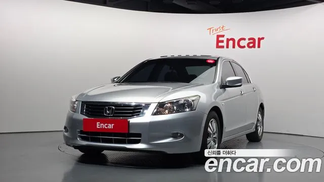 Honda Accord 2009 — photo 1