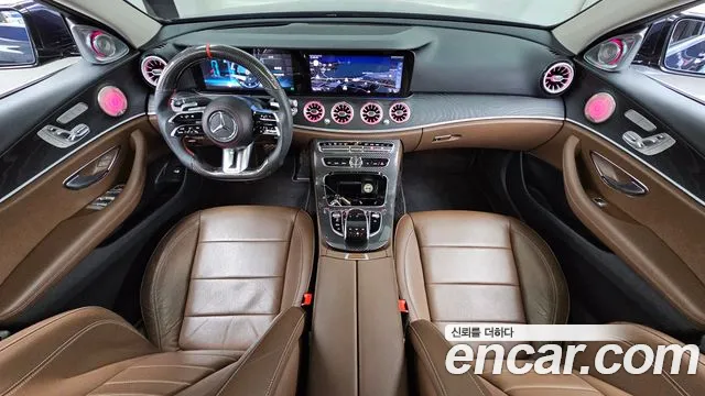 Mercedes-Benz E-Class 2017 — photo 1