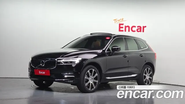 Volvo XC60 2019 — photo 1