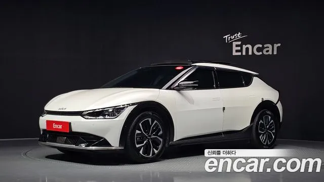 Kia EV6 2022 — photo 1