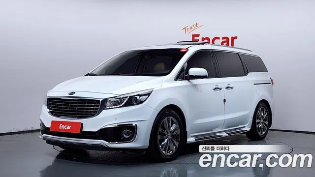 Kia Canival 2016 — photo 1