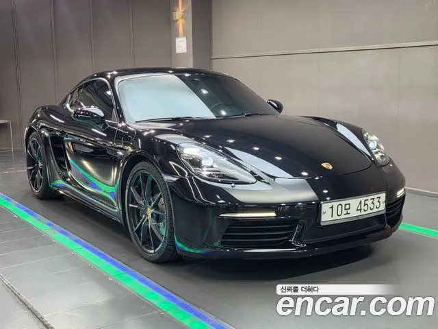 Porsche 718 2018 — photo 1