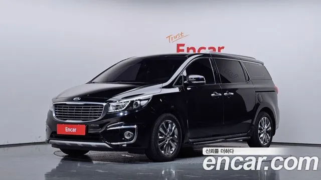 Kia Canival 2018 — photo 1