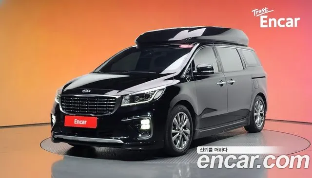 Kia Canival 2019 — photo 1