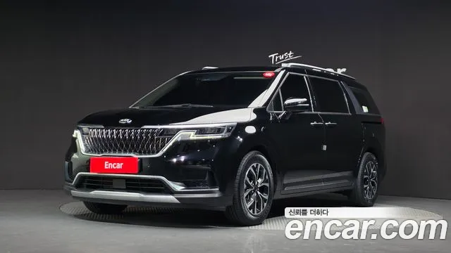 Kia Canival 2021 — photo 1