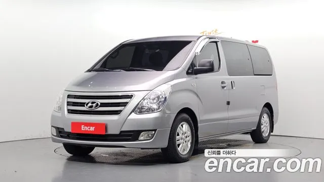 Hyundai Starex 2016 — photo 1