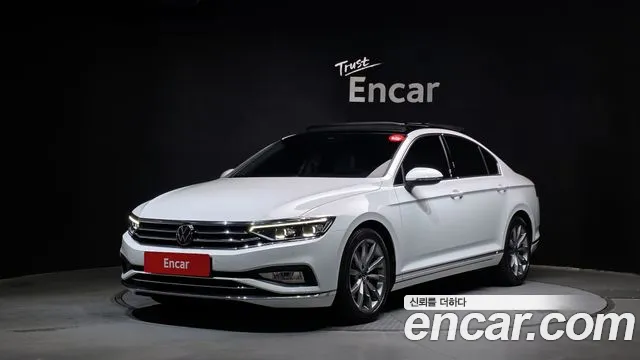 Volkswagen Passat 2021 — photo 1