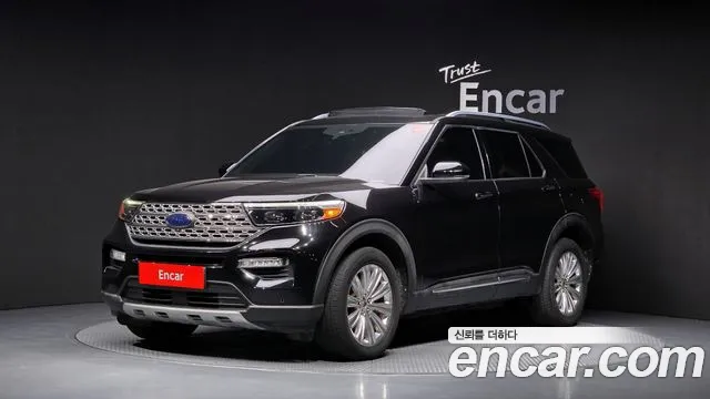 Ford Explorer 2020 — photo 1