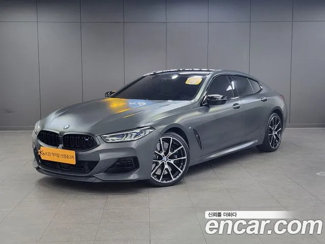 BMW 8-Series 2025 — photo 1