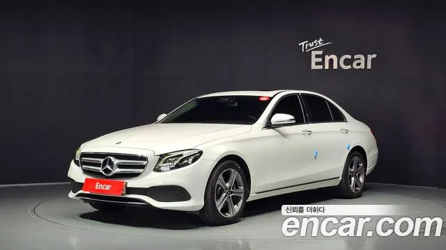 Mercedes-Benz E-Class 2019 — photo 1