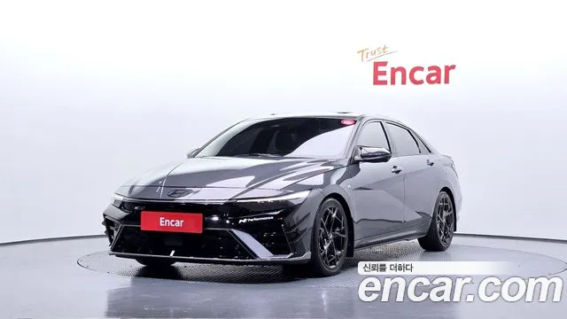 Hyundai AVANTE 2025 — photo 1