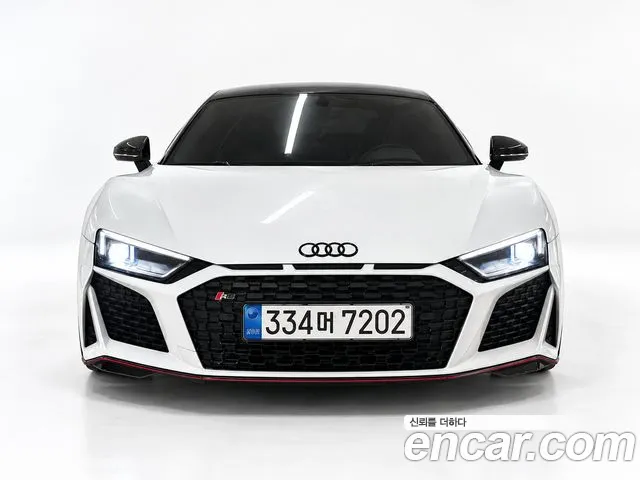 Audi R8 2021 — photo 1