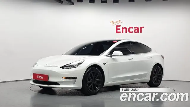 Tesla Model 3 2020 — photo 1