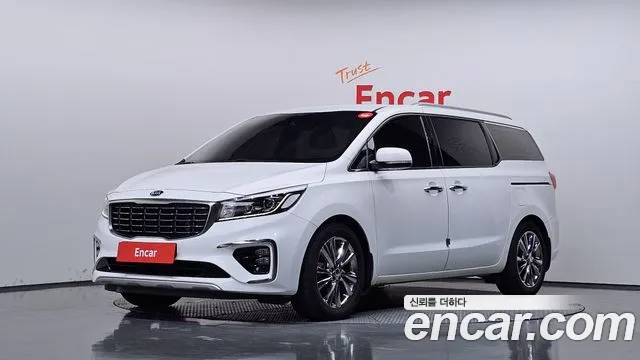 Kia Canival 2019 — photo 1
