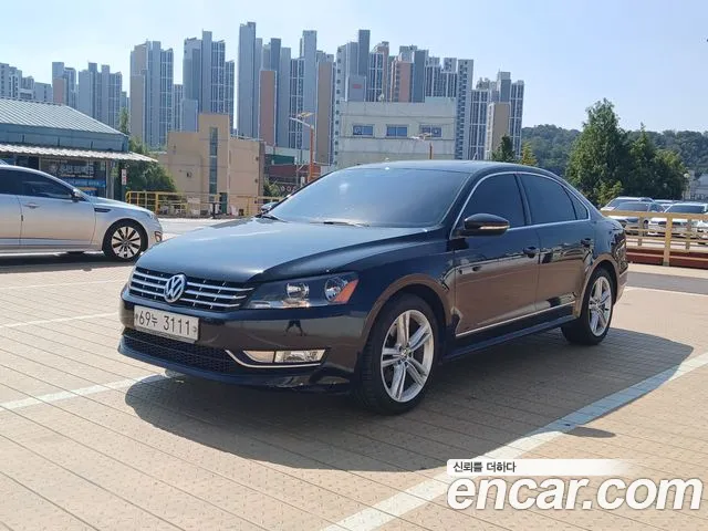 Volkswagen Passat 2014 — photo 1