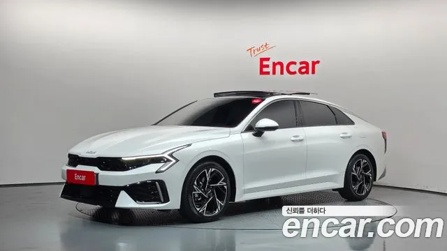 Kia K5 2024 — photo 1