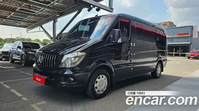 Mercedes-Benz Sprinter 2018 — photo 1