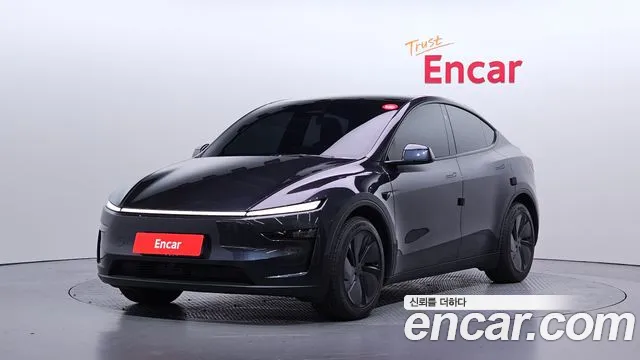 Tesla Model Y 2026 — photo 1