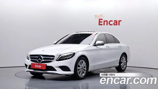 Mercedes-Benz C-Class 2019 — photo 1