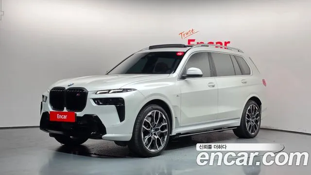 BMW X7 2025 — photo 1