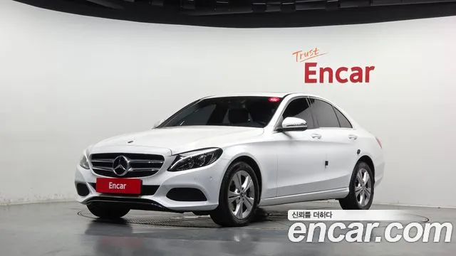 Mercedes-Benz C-Class 2018 — photo 1