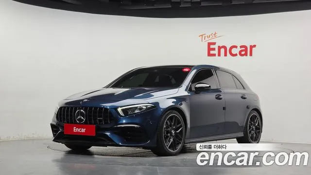 Mercedes-Benz A-Class 2023 — photo 1