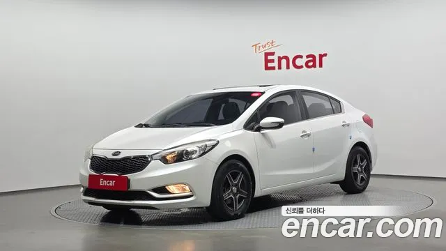 Kia K3 2015 — photo 1