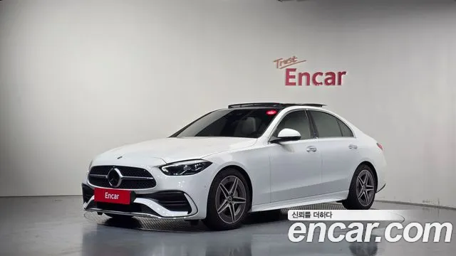 Mercedes-Benz C-Class 2025 — photo 1