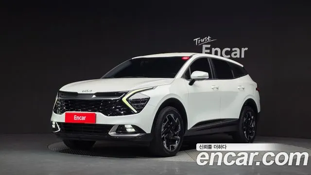 Kia Sportage 2023 — photo 1