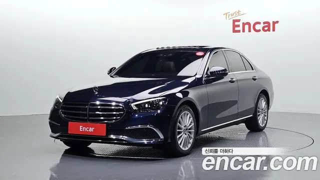 Mercedes-Benz E-Class 2021 — photo 1