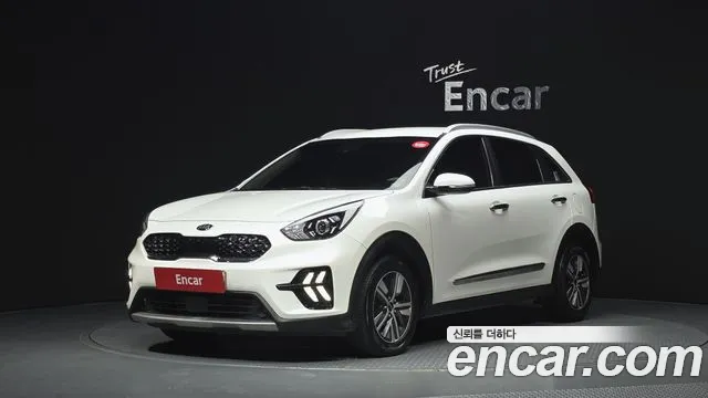Kia Niro 2020 — photo 1