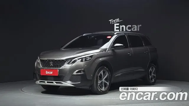 Peugeot 5008 2018 — photo 1