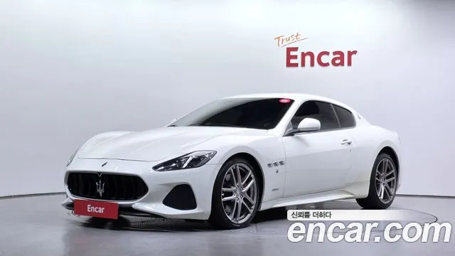 Maserati GranTurismo 2019 — photo 1