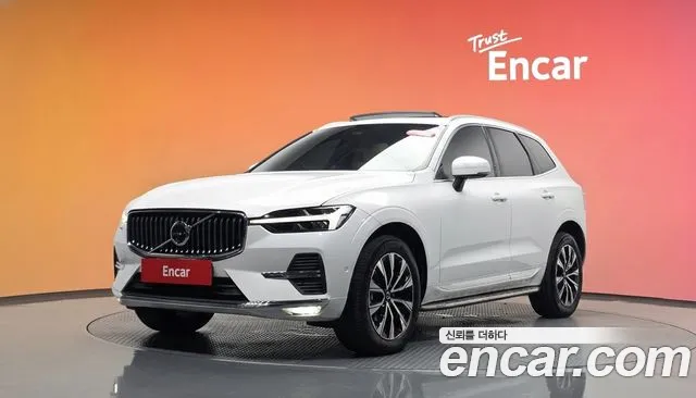 Volvo XC60 2024 — photo 1