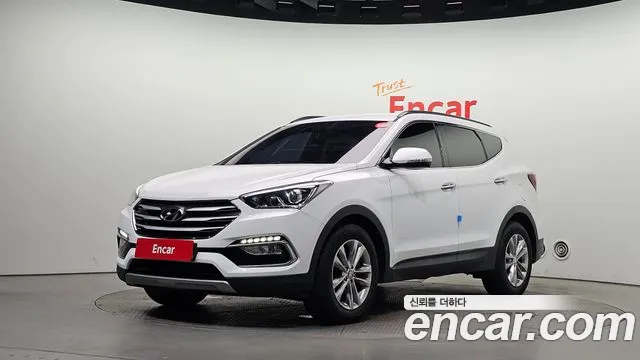 Hyundai Santafe 2017 — photo 1
