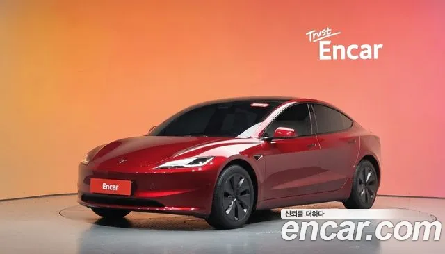 Tesla Model 3 2024 — photo 1