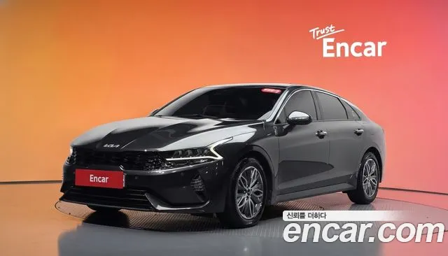 Kia K5 2022 — photo 1