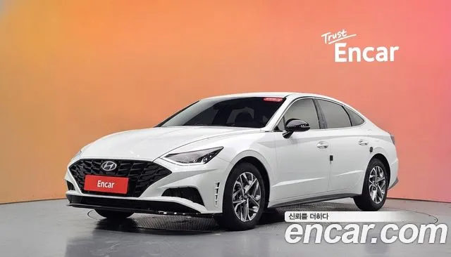 Hyundai Sonata 2022 — photo 1