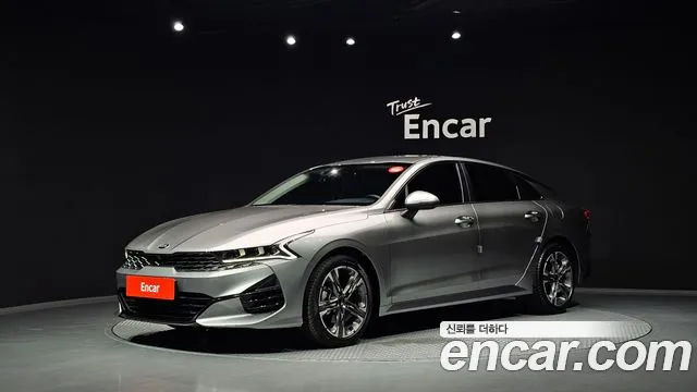 Kia K5 2020 — photo 1