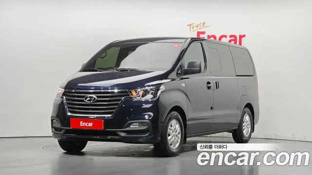 Hyundai Starex 2020 — photo 1