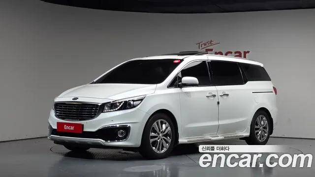 Kia Canival 2016 — photo 1