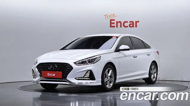 Hyundai Sonata 2018 — photo 1