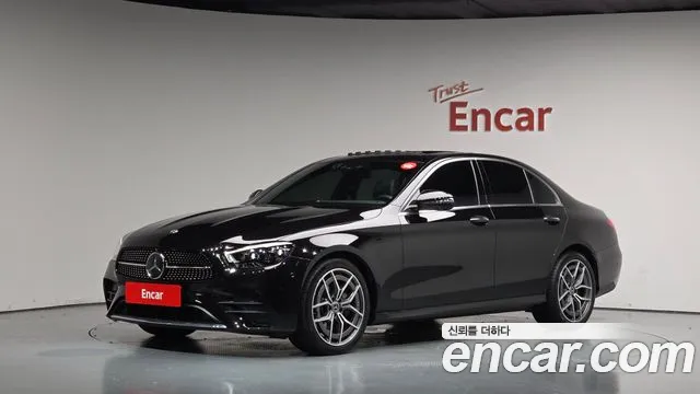 Mercedes-Benz E-Class 2021 — photo 1