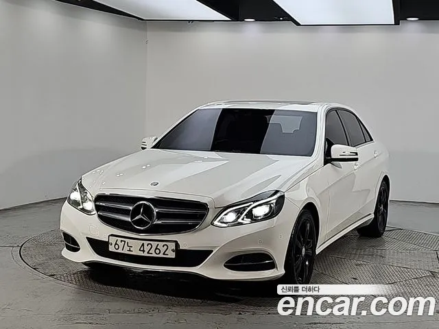 Mercedes-Benz E-Class 2016 — photo 1