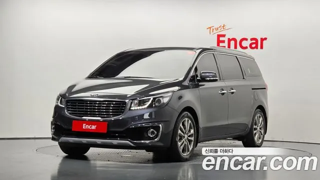 Kia Canival 2018 — photo 1